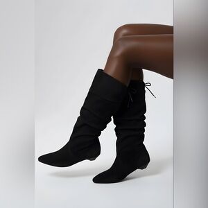 *NEW* Steve Madden Black Suede Slouch Boots